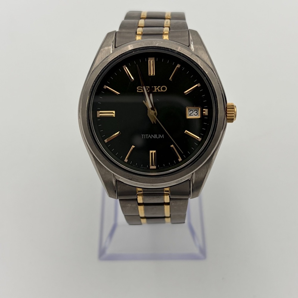 Seiko Man Titanium Watch Green Dial